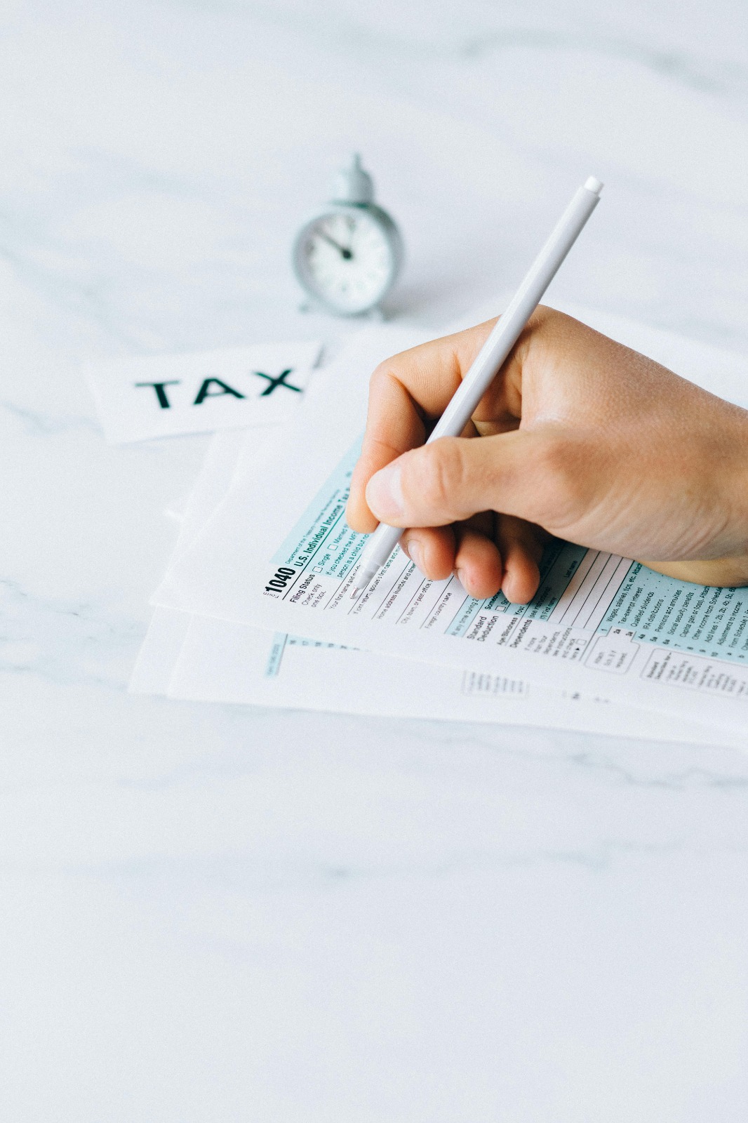 Comment réduire ses impôts en tant que Senior : Conseils et dates importantes de déclaration