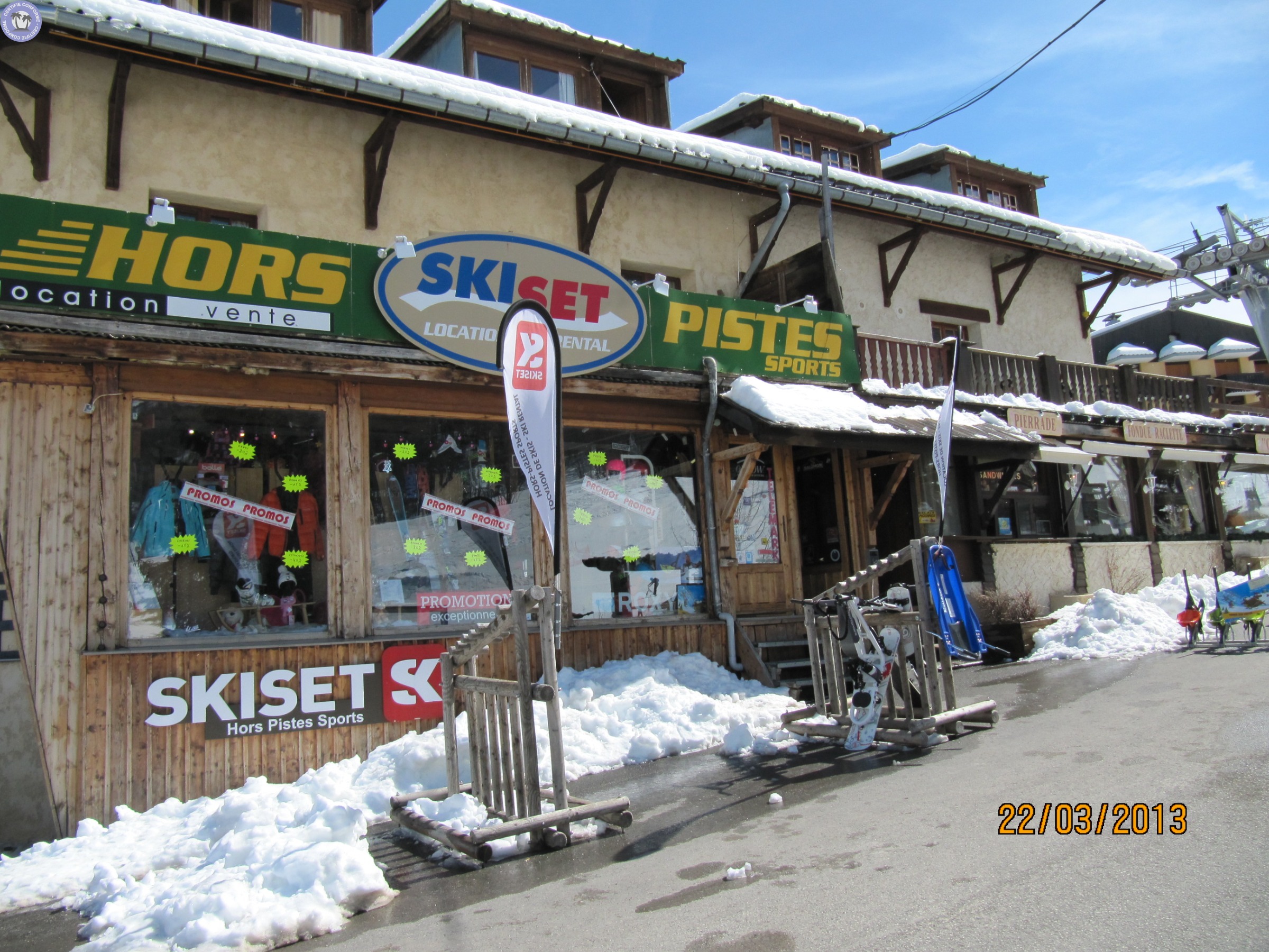 sport-provence-alpes-cote-d-azur-alpes-de-haute-provence-location-skis-snow-et-vtt19212838474857596269.jpg