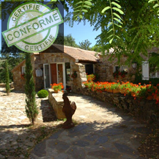 Gites-amp-Chambres-d-hotes-Occitanie-Aveyron-auberge-chambres-gite-2n6i7t329v.png