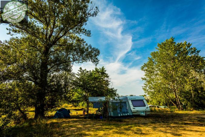 camping-occitanie-gard-un-camping-pas-cher-pour-les-seniors-c-est-le-camping-la-sousta-994fqv3196.jpg