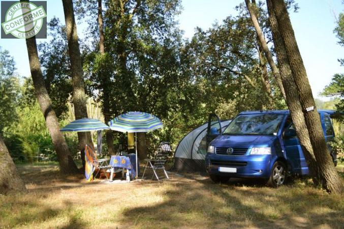 camping-occitanie-gard-un-camping-pas-cher-pour-les-seniors-c-est-le-camping-la-sousta-2d21vsg97v.jpg