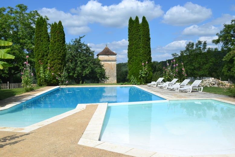 Gites-amp-Chambres-d-hotes-Nouvelle-Aquitaine-Dordogne-Maisons-d-hotes-en-Perigord-3-6-8-personnes-piscines-jacuzzi0151830334042435975.jpg