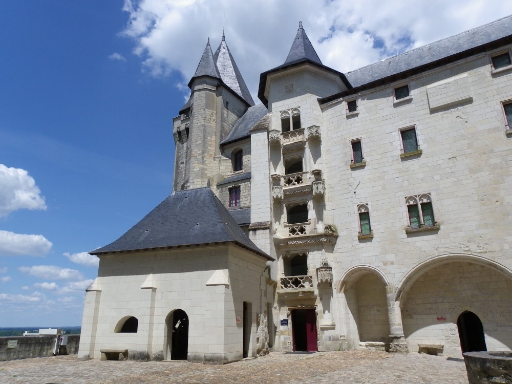 culture-pays-de-la-loire-maine-et-loire-visitez-le-chateau-de-saumur-saumur671220333637406468.jpg