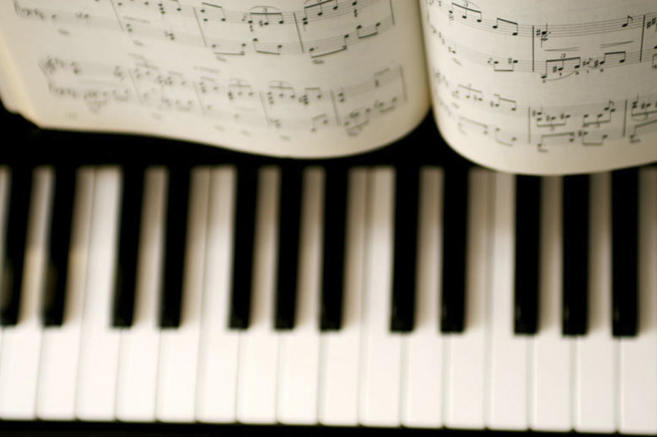 cours-de-musique-amp-danse-ile-de-france-paris-cours-de-piano-tres-sympathiques-classique-et-ou-jazz-4152430425455707379.jpg