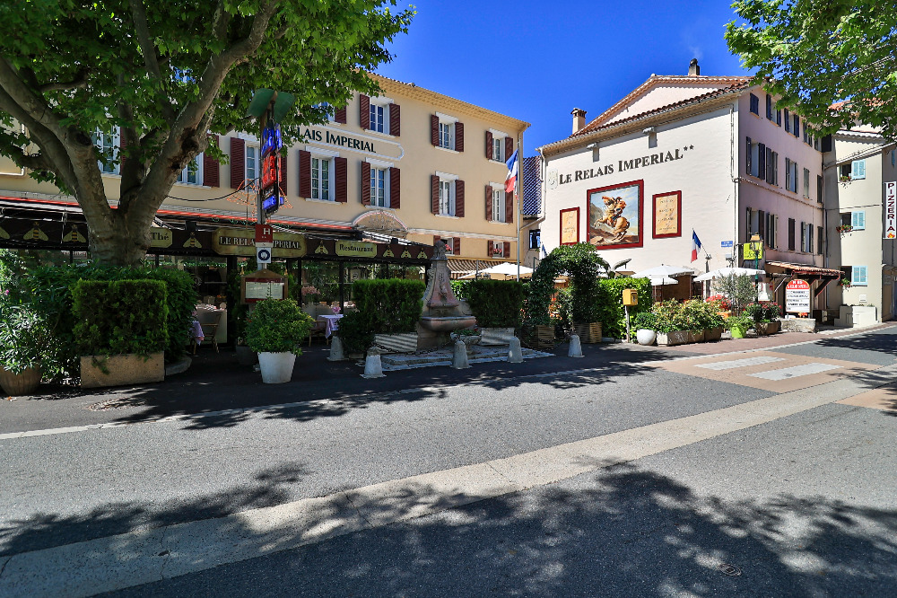 hotellerie-provence-alpes-cote-d-azur-alpes-maritimes-hotel-restaurants-le-relais-imperial0263435515758606570.jpg